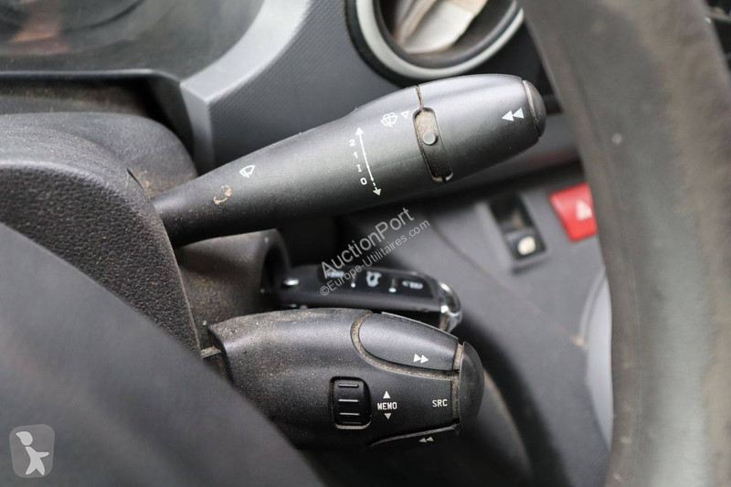 Véhicule utilitaire Peugeot