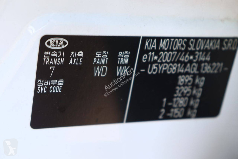 Véhicule utilitaire KIA