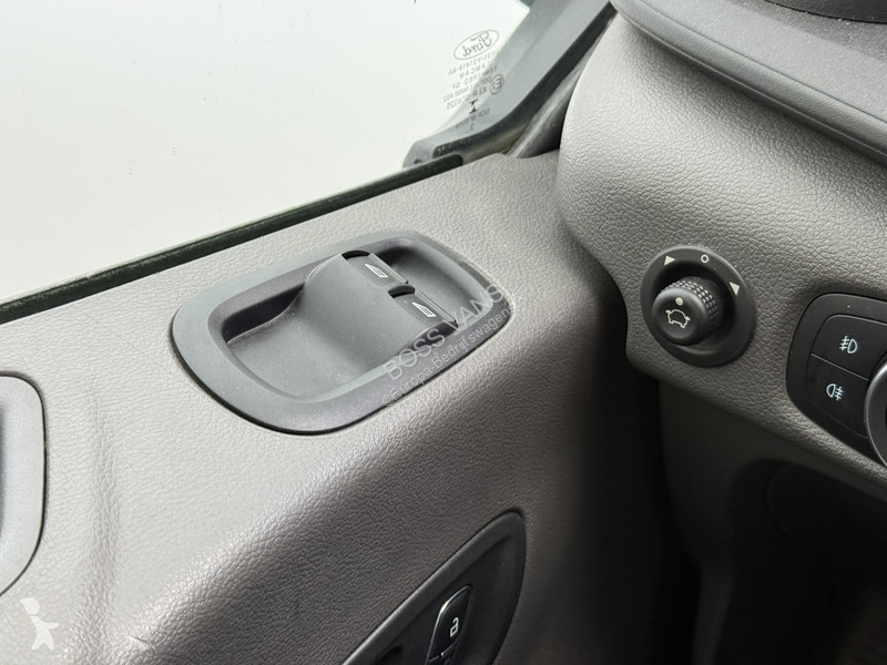 Véhicule utilitaire Ford 2.0 TDCI 130PK