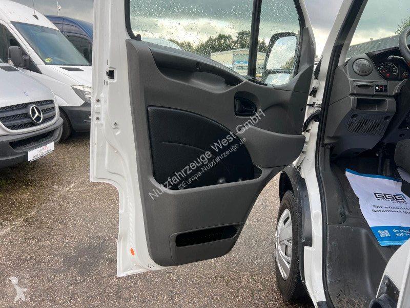 Véhicule utilitaire Iveco 35S15 Koffer...