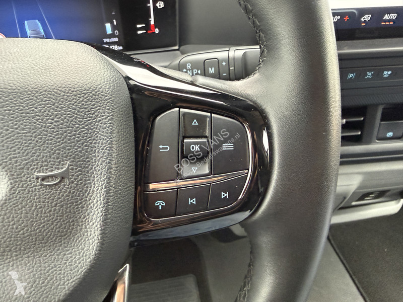Furgoneta Ford 2.0 136PK L1 AWD LED Climate...