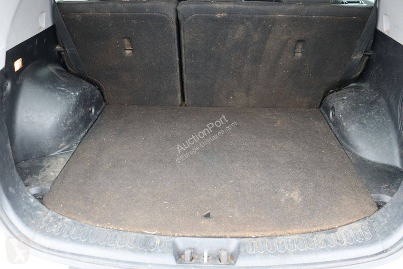 KIA  van