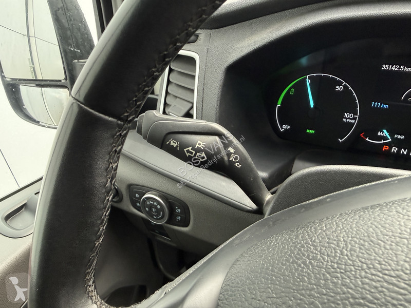 Užitkové vozidlo Ford 68kWh 184PK L4H3 317km...