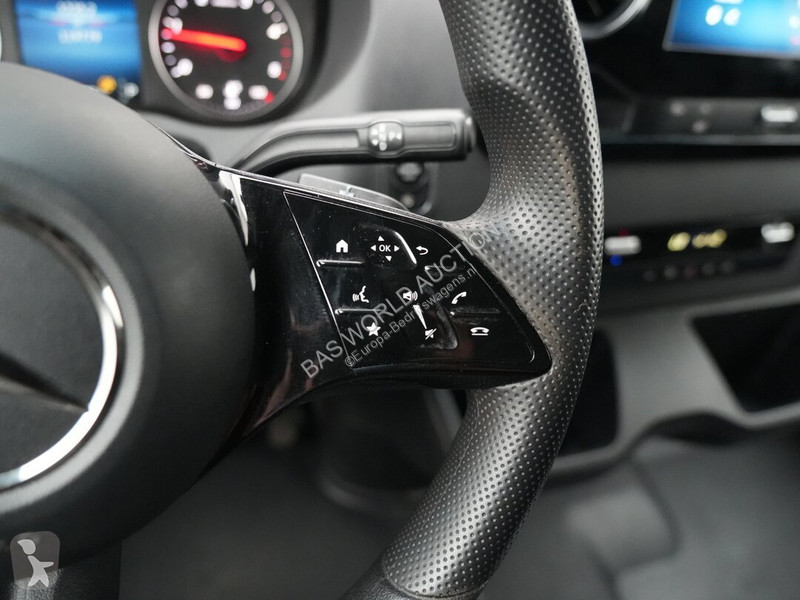 Mercedes 315 CDI van
