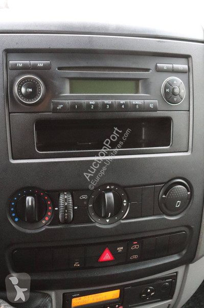 Furgoneta Mercedes