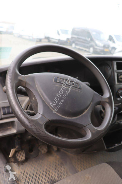 Bedrijfswagen Iveco 35C13