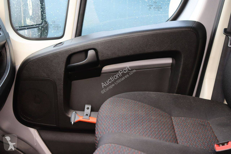 Furgoneta Peugeot