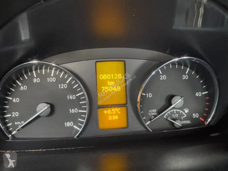 Véhicule utilitaire Mercedes 314 EURO 6 +...