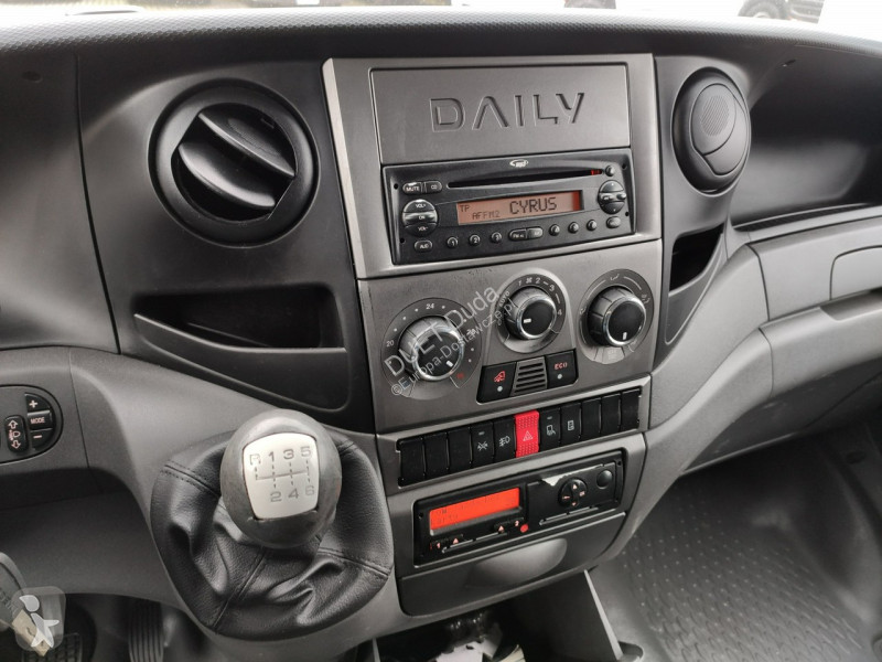 Furgoneta Iveco 70C18 V H