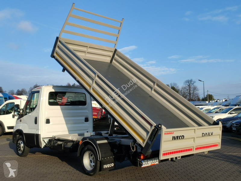Autoutilitară Iveco 35C16 V