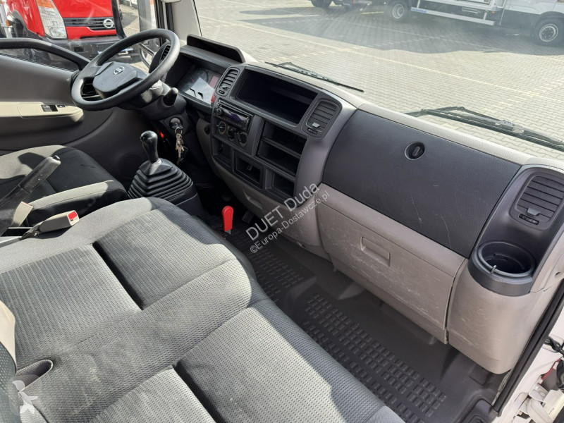 Véhicule utilitaire Nissan