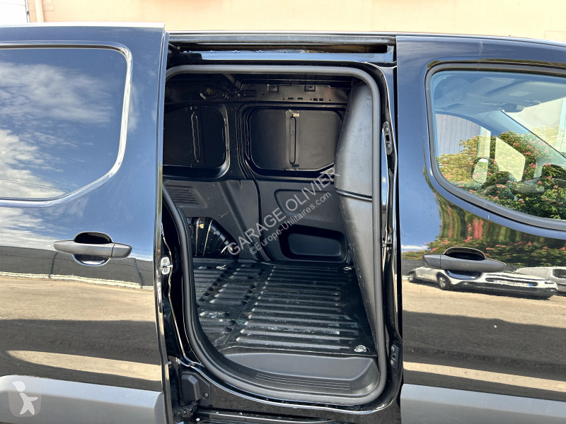 Peugeot Standard 650KG 1.5 Bluehdi Premium BVM5...