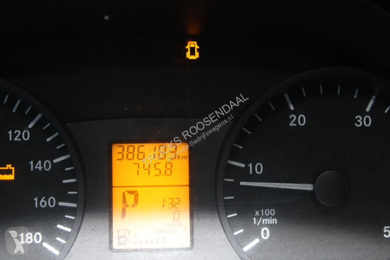 Bedrijfswagen Mercedes 316 + THERMO KING