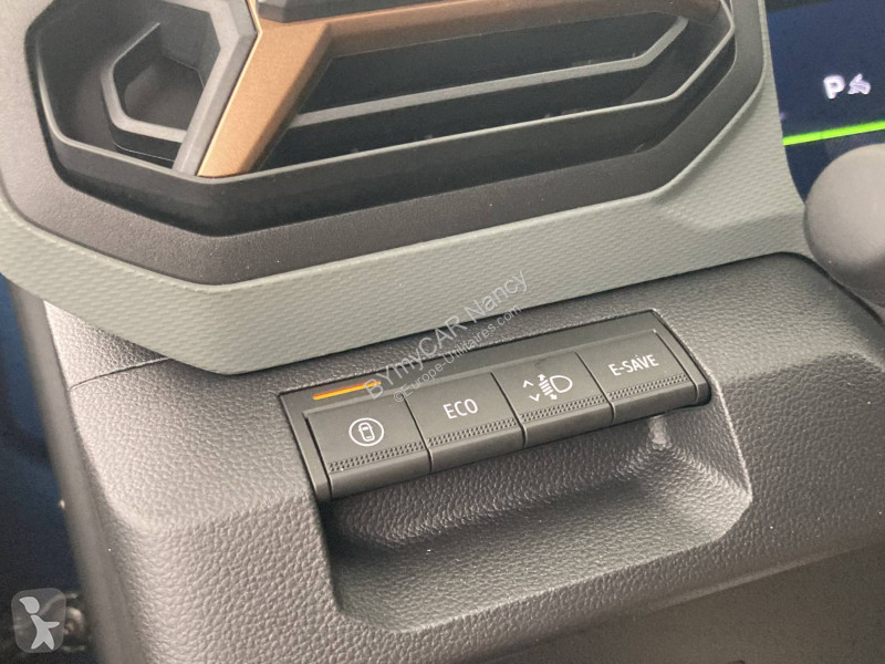 Užitkové vozidlo Dacia Bigster Hybrid 155