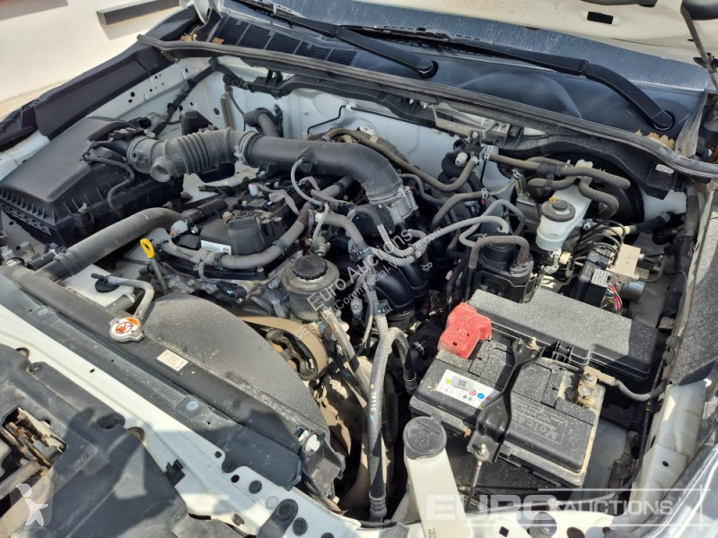 Véhicule utilitaire Toyota Hilux