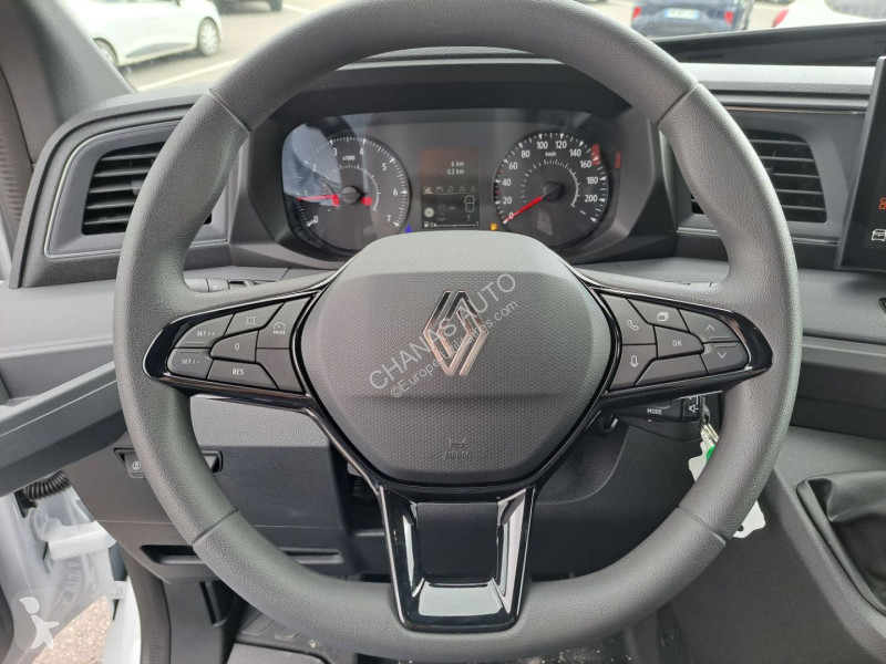 Užitkové vozidlo Renault TRAC 3T5 L3H2 BLUE DCI...