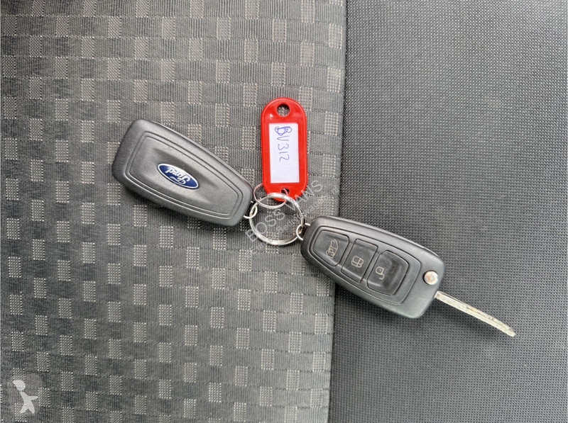 Autoutilitară Ford 280 2.0 TDCi 130PK L1H1...