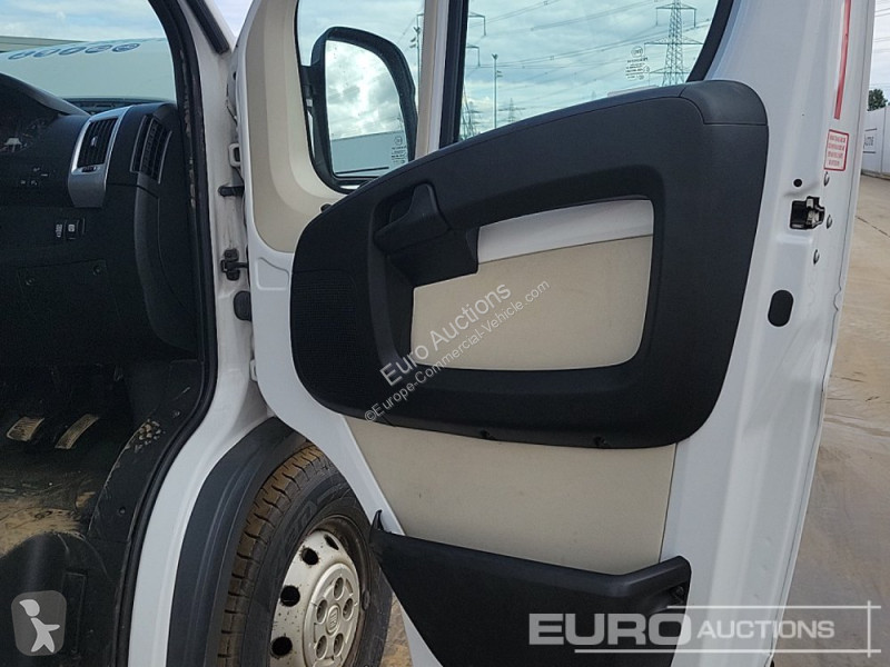 Véhicule utilitaire Fiat Maxi