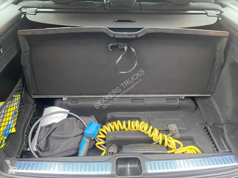Bedrijfswagen Mercedes