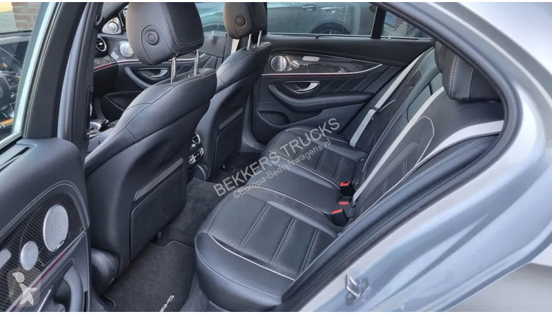 Autoutilitară Mercedes