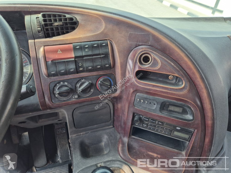 Furgoneta Hyundai HD370S