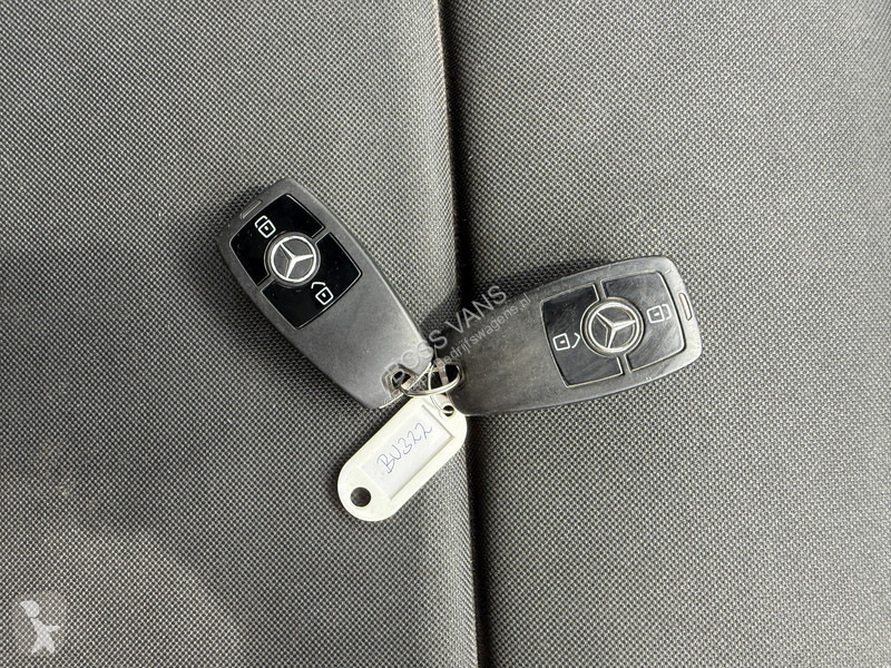 Autoutilitară Mercedes 314 2.2 CDI L2H2 Dubbele...