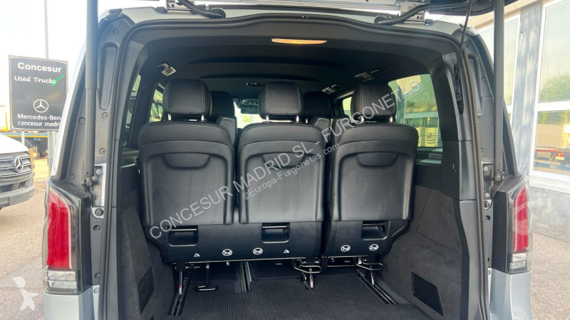 Veicolo commerciale Mercedes 300 d Avantgarde...