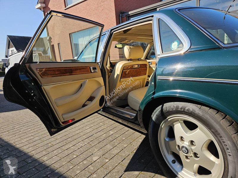 Veículo utilitário Daimler  4.0