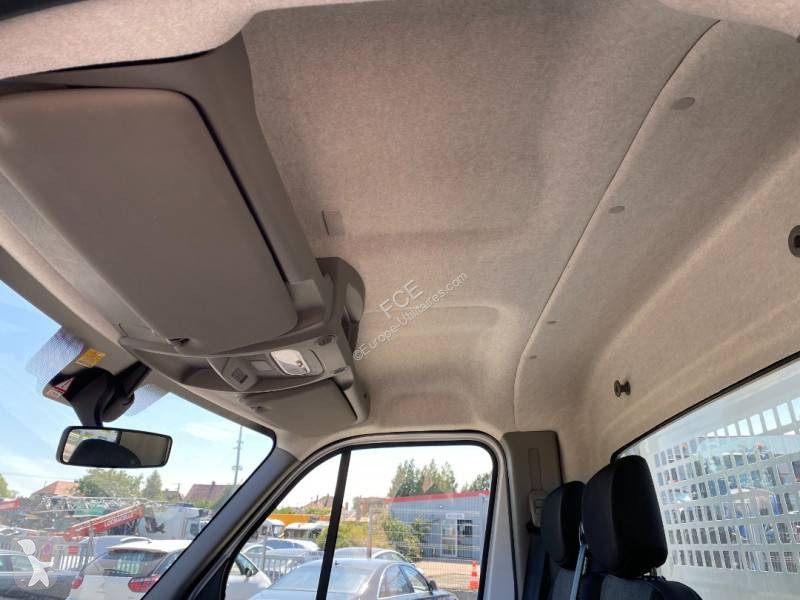 Autoutilitară Renault
