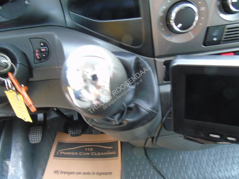 Nyttofordon Iveco 35C13 + LIFT + EURO 5