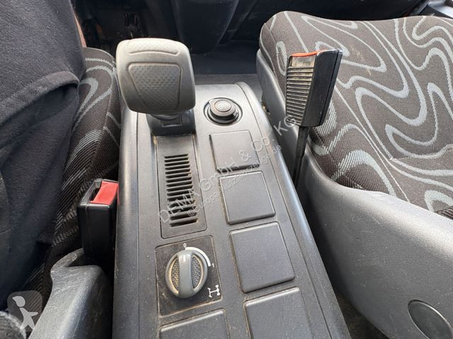 Véhicule utilitaire Iveco...