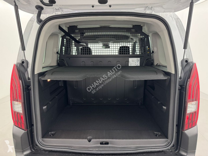 عربة نفعية Peugeot N1 1.5 BlueHDi 130 Allure...