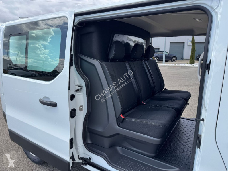 Véhicule utilitaire Renault BLUE DCI 150 GSR2...