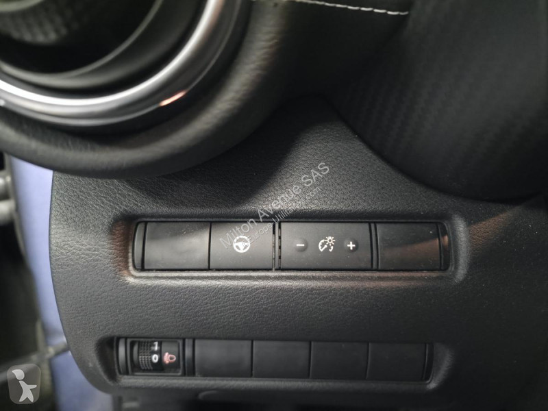 Furgoneta Nissan JUKE 1.6 Hybrid - 143 - BVA Tekna
