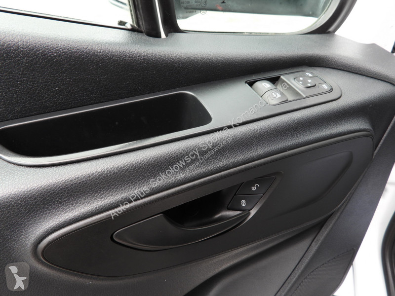 عربة نفعية Mercedes 23ASTER