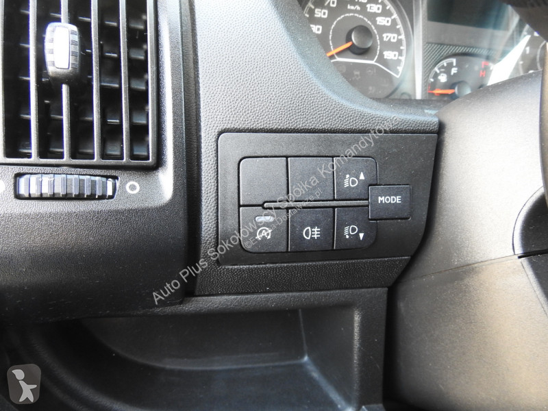 Samochód dostawczy Peugeot  BOXER
