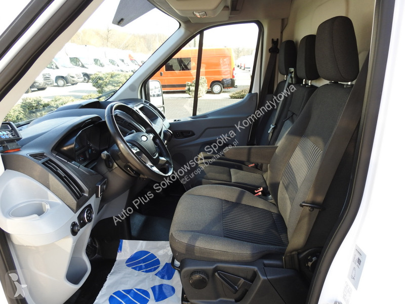Samochód dostawczy Ford  TRANSIT
