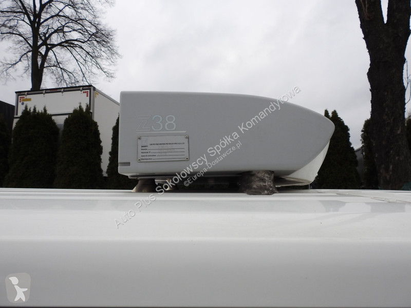 Samochód dostawczy Peugeot  BOXER