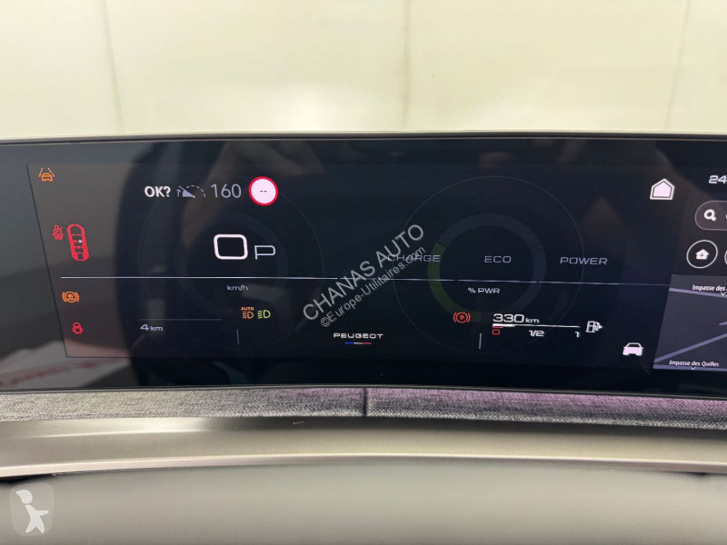Véhicule utilitaire Peugeot 1.2 Hybrid 145 GT...