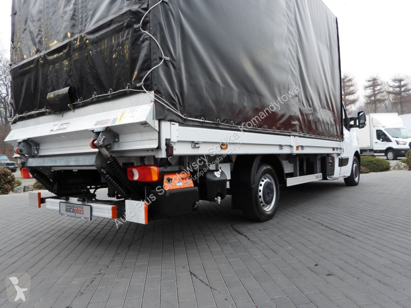 Véhicule utilitaire Renault  MASTER