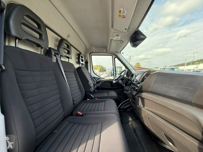 Furgoneta Iveco 35C16 V