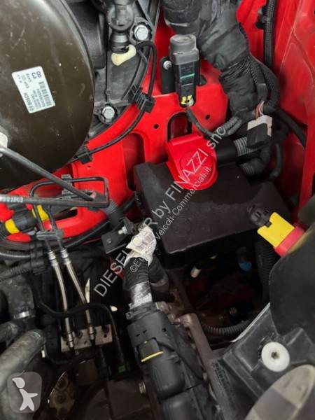 عربة نفعية Iveco