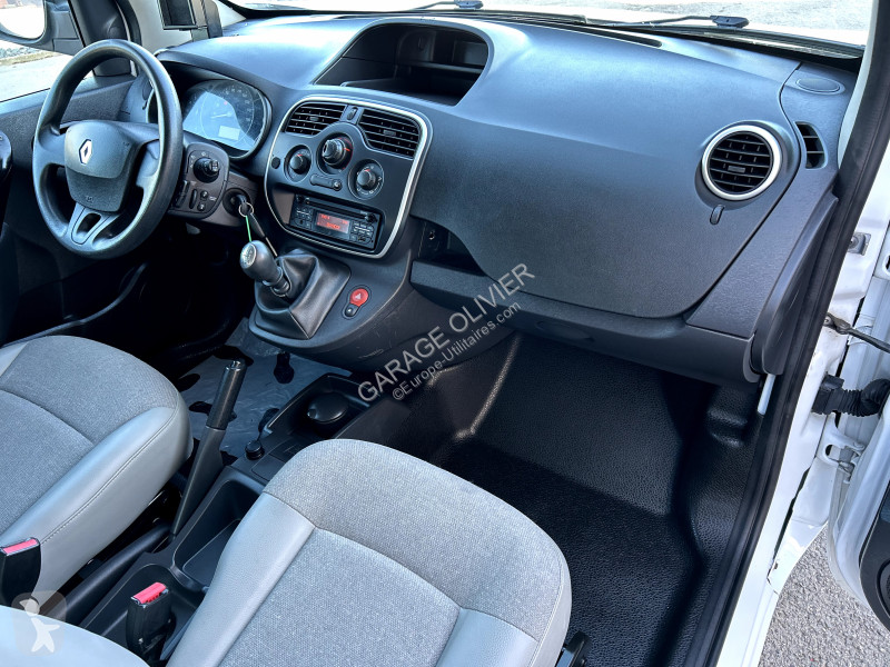 عربة نفعية Renault Maxi Grand Volume 1.5 Blue...