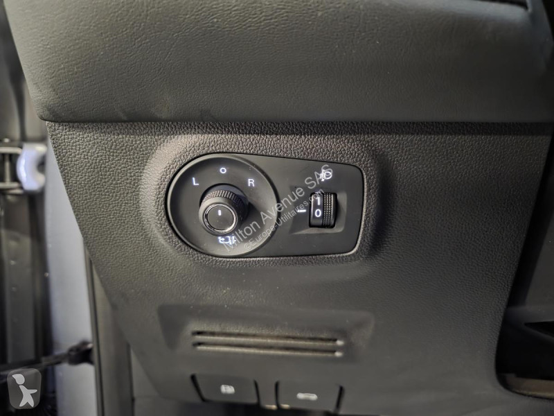 Samochód dostawczy MG ZS 1.5L VTi  Tech - 106...