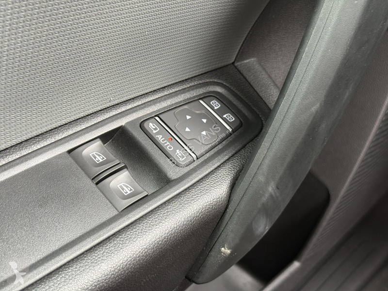 Samochód dostawczy Renault Grand Comfort TCe...