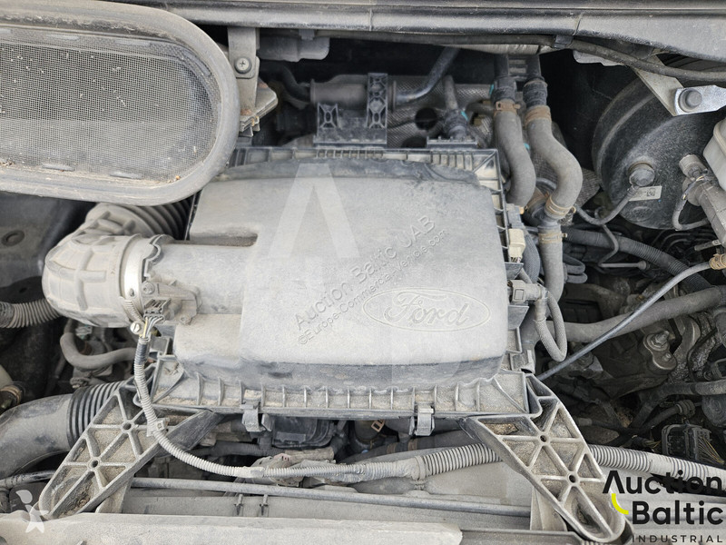Коммерческий автомобиль Ford