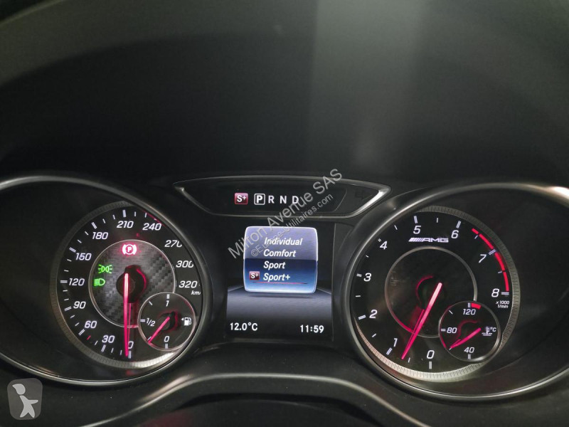 Véhicule utilitaire Mercedes CLA Shooting Brake...