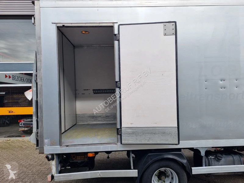 Samochód dostawczy Iveco 40C17 B/E 10T...