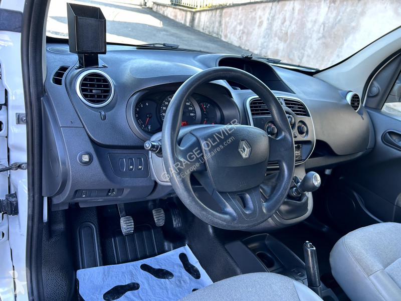 Véhicule utilitaire Renault Maxi Grand Volume...