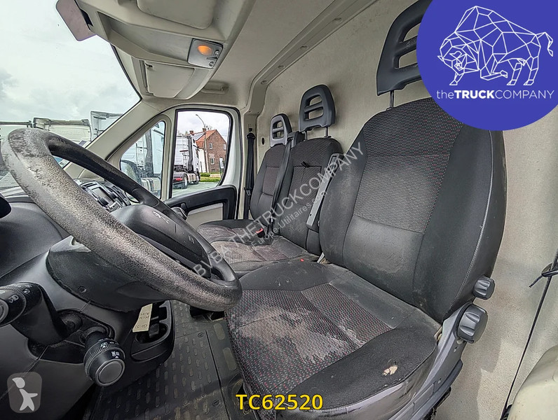 Furgoneta Peugeot 3t3 2l blue hdi 110 pack